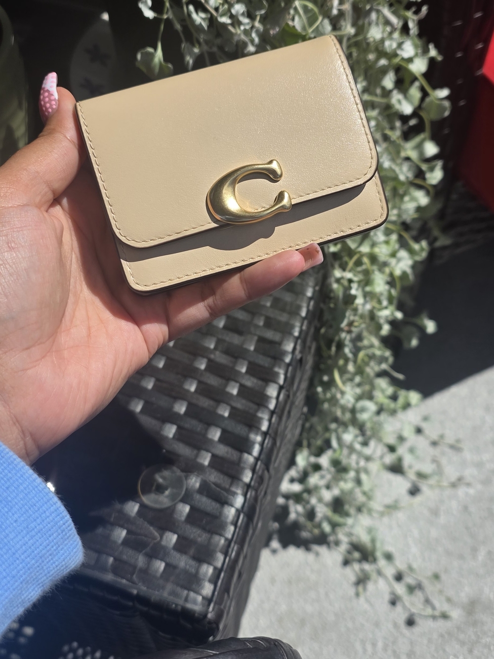 Coach Bandit Leather Card Case Wallet Beige Brass Hardware CH825